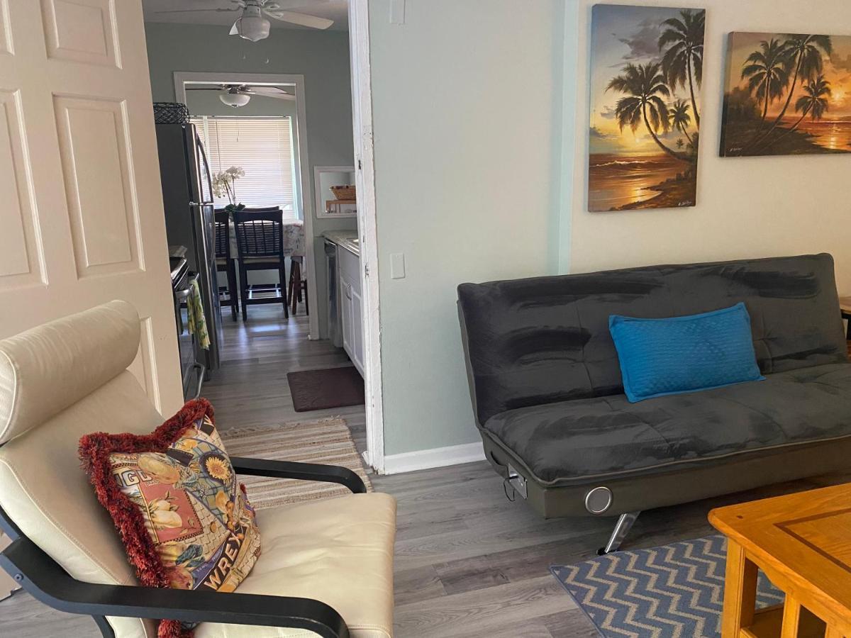 לייק וורת' 3 Bedroom House Fenced Backyard Private Patio Areas Grill Firepit Plenty Parking! Quick Access 10 Min To Beach Airport Delray West Palm מראה חיצוני תמונה