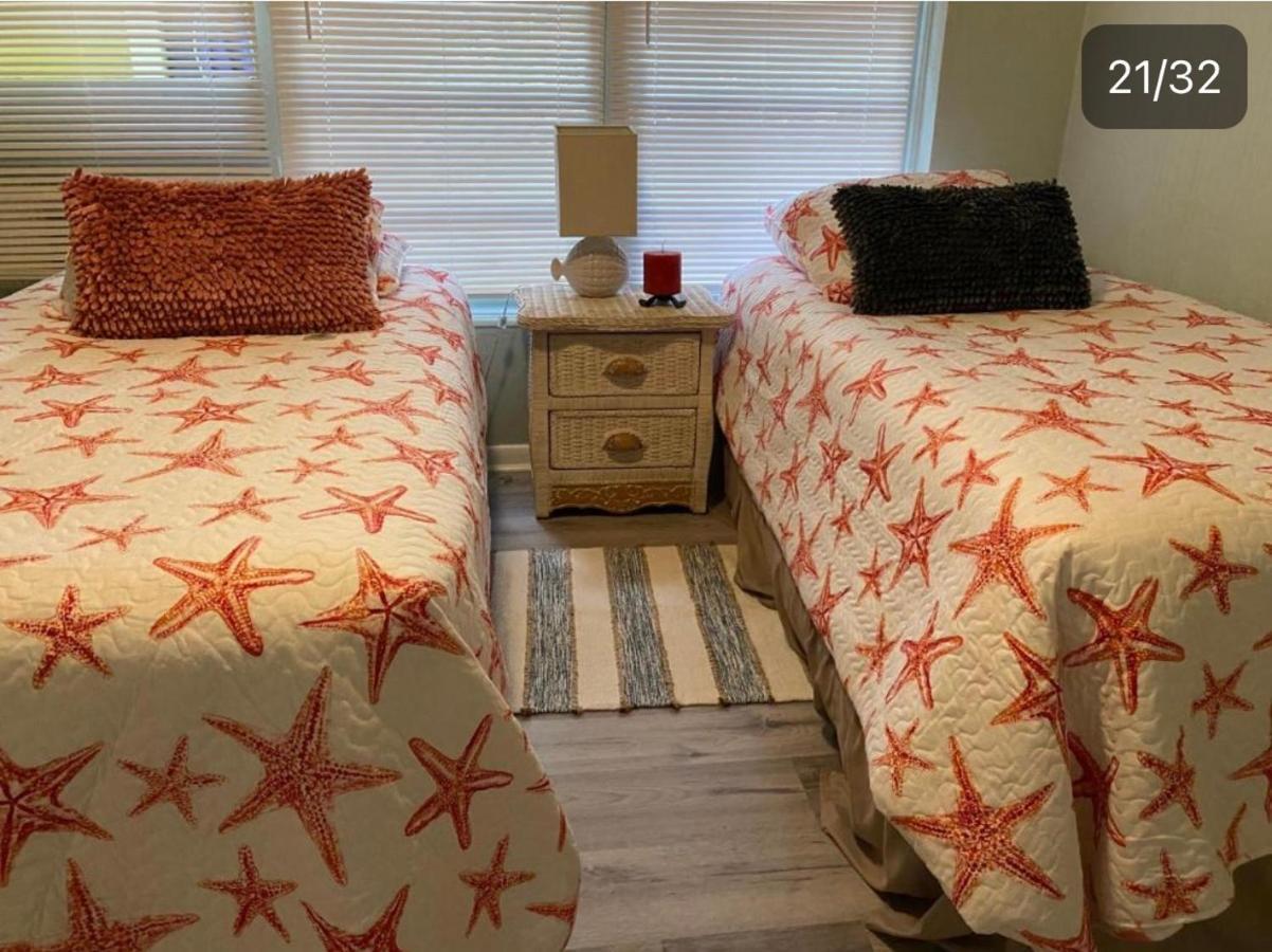 לייק וורת' 3 Bedroom House Fenced Backyard Private Patio Areas Grill Firepit Plenty Parking! Quick Access 10 Min To Beach Airport Delray West Palm מראה חיצוני תמונה
