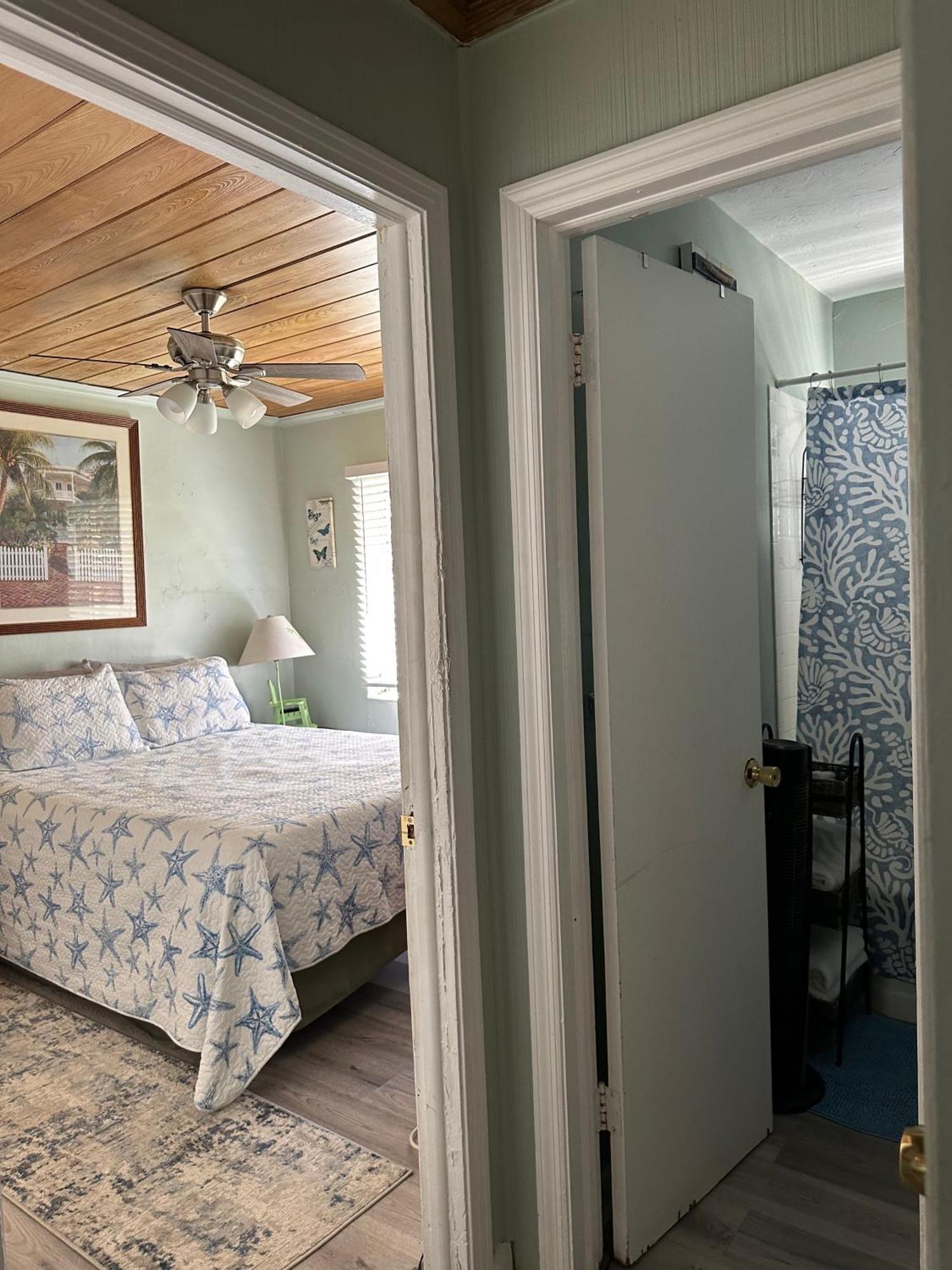 לייק וורת' 3 Bedroom House Fenced Backyard Private Patio Areas Grill Firepit Plenty Parking! Quick Access 10 Min To Beach Airport Delray West Palm מראה חיצוני תמונה