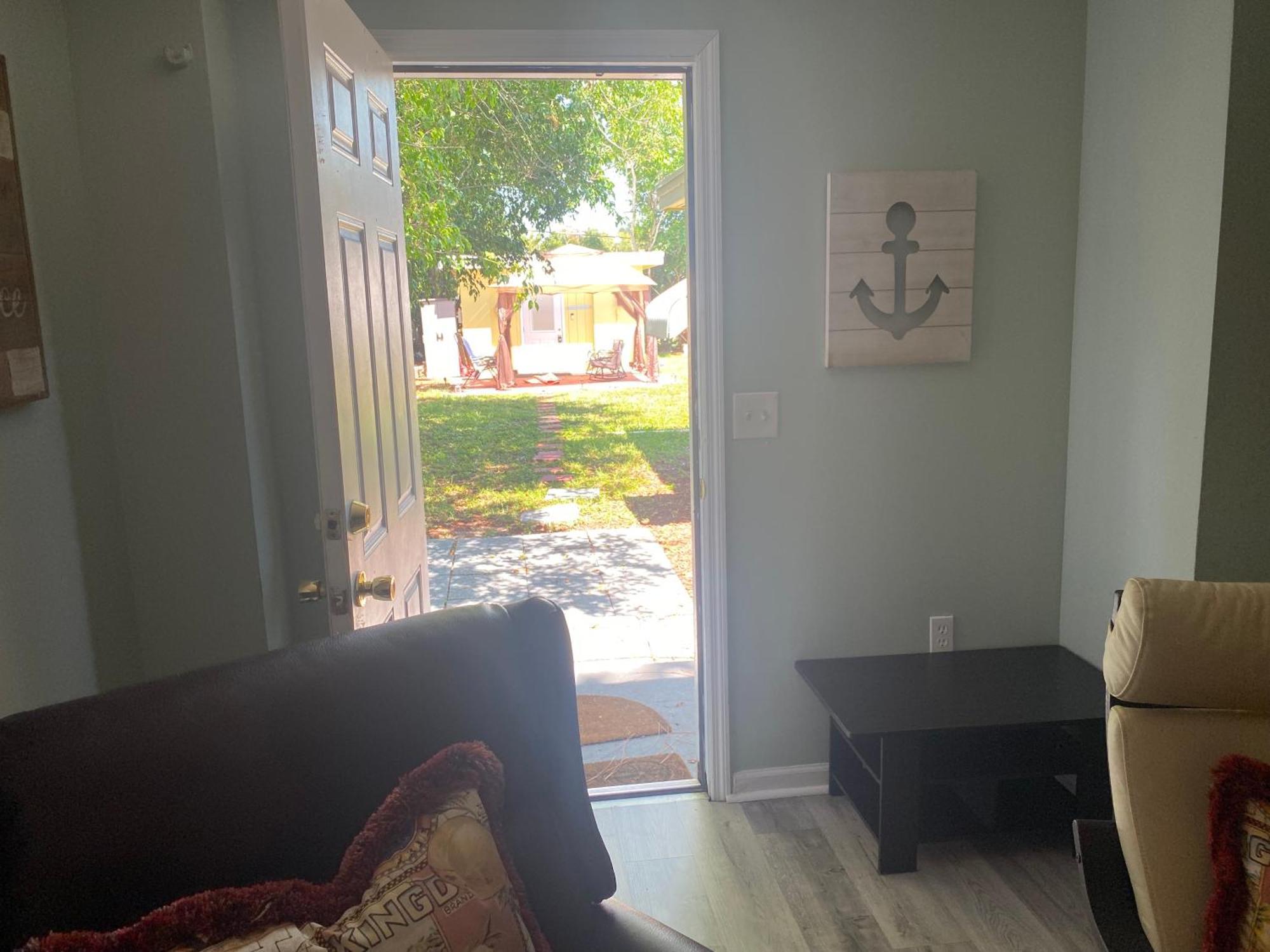 לייק וורת' 3 Bedroom House Fenced Backyard Private Patio Areas Grill Firepit Plenty Parking! Quick Access 10 Min To Beach Airport Delray West Palm מראה חיצוני תמונה